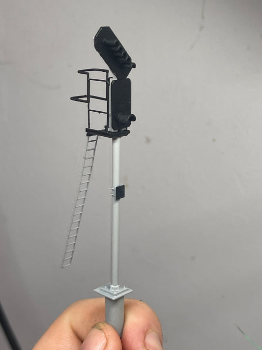 OO gauge multi aspect signal