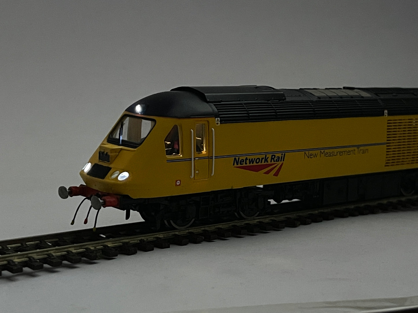 HST NMT top lights